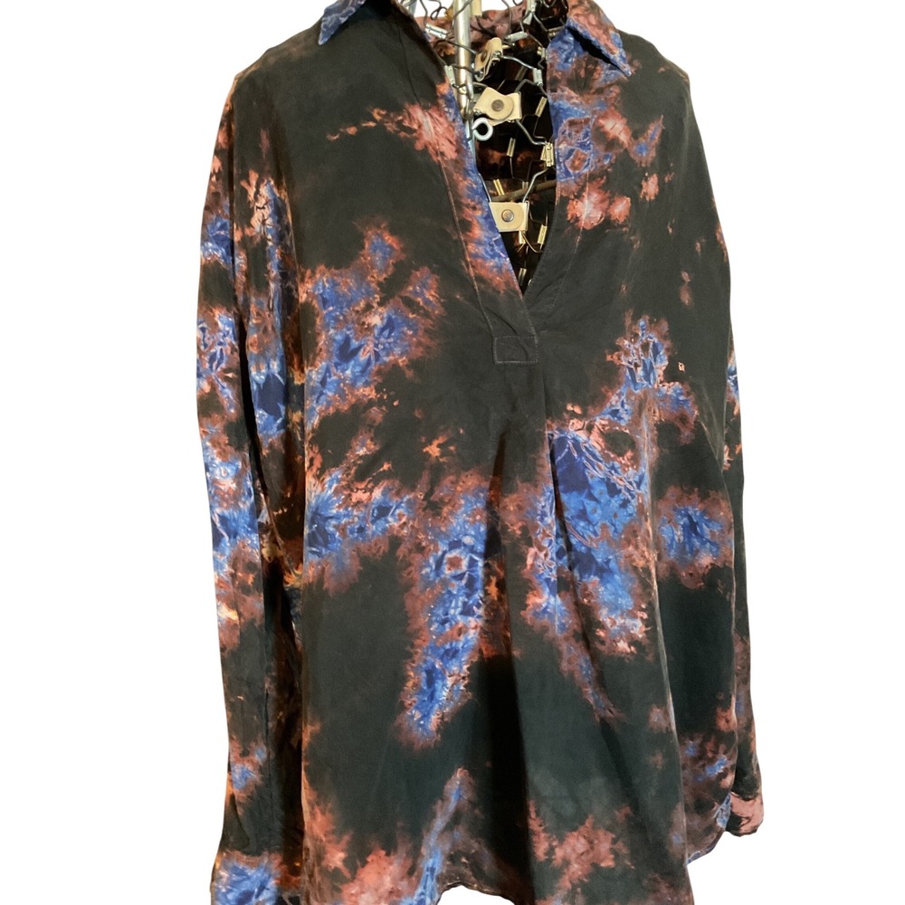 FIFTEEN TWENTY Tie Dye Burnout Shirt Size S Long Sleeve Collared V Neck